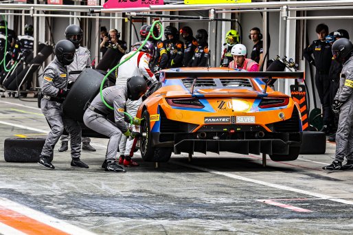 #68 - Nova Race - Erwin ZANOTTI - Alex FRASSINETI - Honda NSX GT3 EVO 2 - SILVER, FGTWC, Race 1
 | © SRO / Patrick Hecq Photography