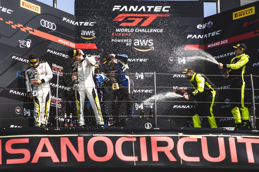 Podium, Race 1
