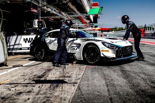 #57 - Winward Racing - Russell WARD - Indy DONTJE - Philip ELLIS - Mercedes-AMG GT3 EVO - GOLD, FGTWC, Paid Test Session 2
 | © SRO / Patrick Hecq Photography