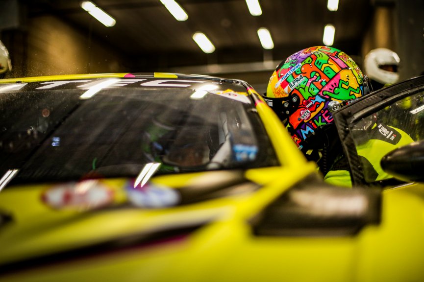 #19 - Iron Lynx - Lamborghini Huracan GT3 EVO2, Pitlane, Test Session
